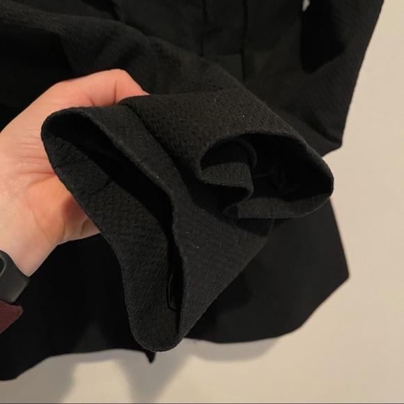 Nanette Lepore Textured Blazer Elastic Belt - Picture 4 of 7